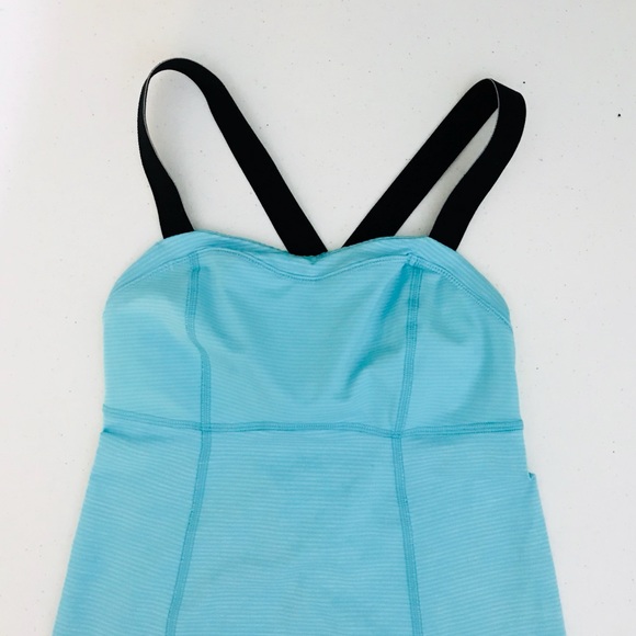 ‘SOLD’ Lululemon | Tank Run Catch Me Tank Tonka - Picture 3 of 6